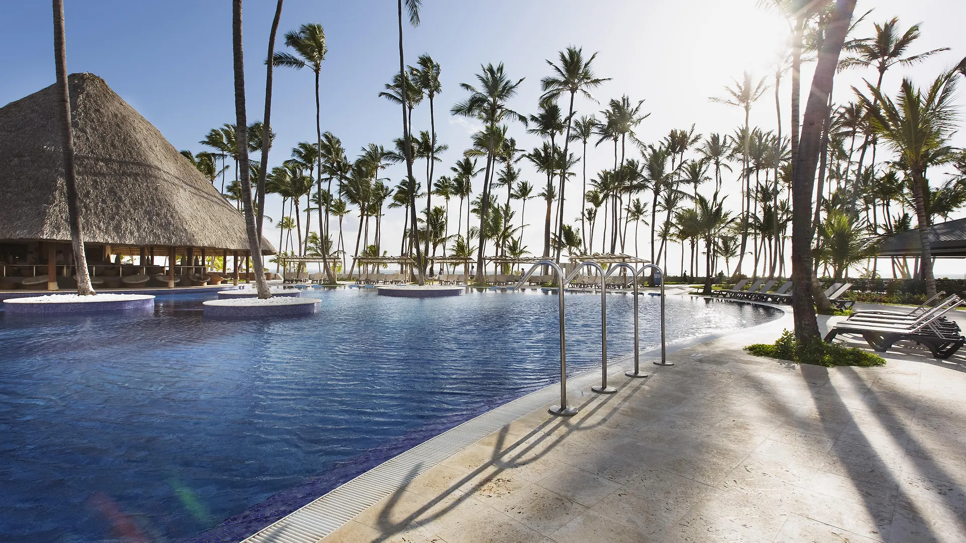 Курортный комплекс Отель Barcelo Bavaro Beach (Adults Only) Пунта-Кана