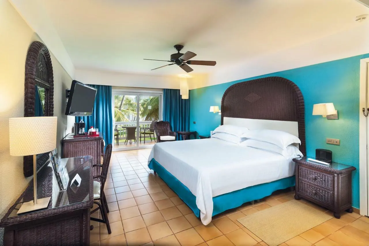 ***** אתר נופש פונטה קאנה Barcelo Bavaro Beach (Adults Only) הרפובליקה הדומיניקנית